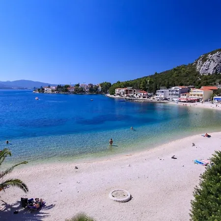 Nikoletic Διαμέρισμα Klek