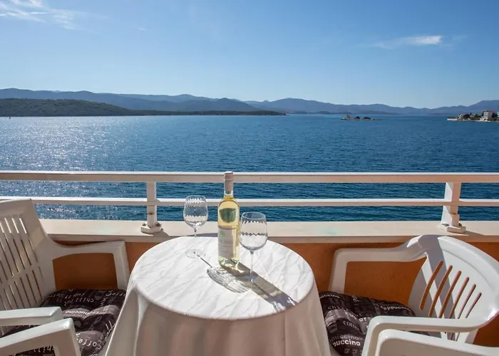 Nikoletic Apartment *